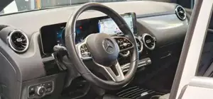 Mercedes-Benz B 200 Bild 10