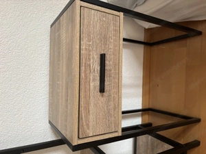 2x Nachthkästchen 1x Regal