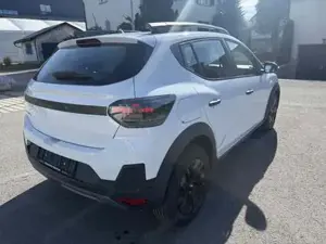 Dacia Sandero Bild 3