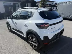 Dacia Sandero Bild 11