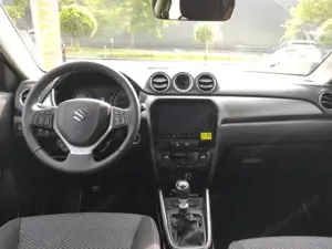 Suzuki Vitara 1.4 Mild-Hybrid Comfort+ Neu Modell 4x4 GL+LED*... Bild 8