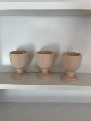 Holz-Eierbecher Bild 2