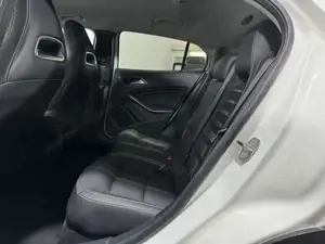 Mercedes-Benz GLA Bild 10