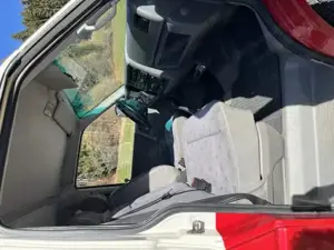 VW T4 Caravelle 102 PS Bild 4