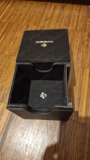 MTG Commander Deck Box Cubegenic Bild 4