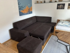 Coole Schlaf-Couch mit Hocker Bild 4
