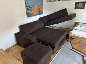 Coole Schlaf-Couch mit Hocker Bild 3