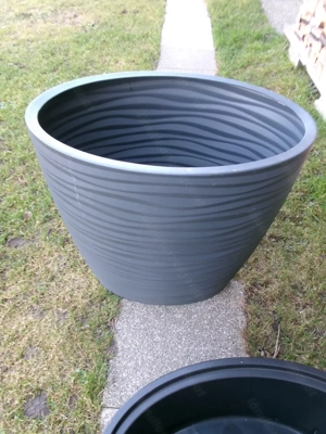 Pflanzgefäße aus Kunststoff 