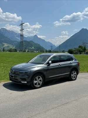 VW Tiguan VW Tiguan Highline TDI SCR 4MOTION DSG SUV   Geländewagen Bild 5