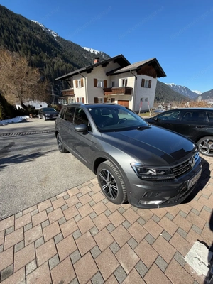 VW Tiguan VW Tiguan Highline TDI SCR 4MOTION DSG SUV   Geländewagen Bild 7