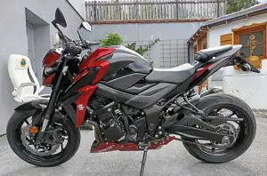 Verkaufe Motorrad GSX S750 Bild 2