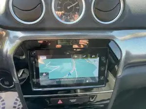 Suzuki Vitara Bild 20