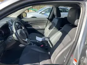 Suzuki Vitara Bild 12