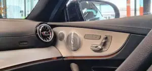 Mercedes-Benz E 220 Bild 18