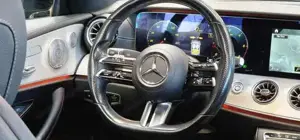 Mercedes-Benz E 220 Bild 13