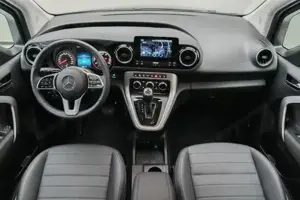 Mercedes-Benz EQT 200 Standard LED PDC AHK KAM W-Paket KlimaA Bild 6