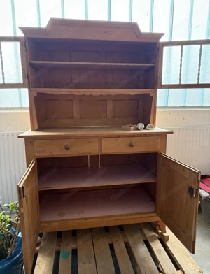 Antikes Küchenbuffet  Bild 2