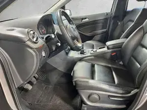 Mercedes-Benz B 180 Bild 5