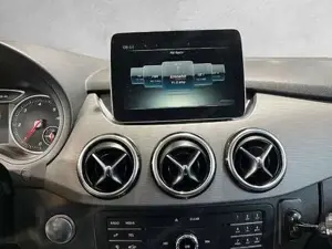 Mercedes-Benz B 180 Bild 10