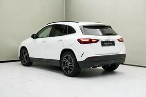 Mercedes-Benz GLA 200 Bild 9