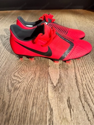 Fussballschuh Nike Gr 39 Bild 2