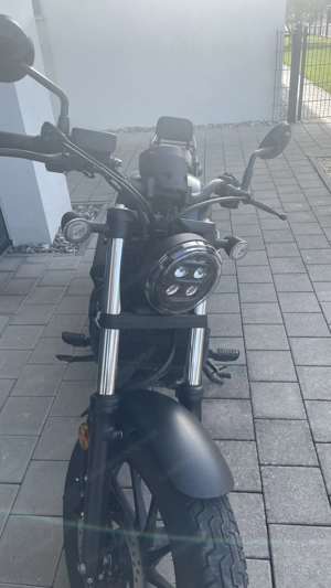 Honda Rebel CMX 500   A2 Motorrad Bild 4