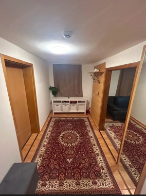 Vollmöbiliert - Sanierte 2.5 Zimmer Altbauwohnung zu vermieten  Bild 5