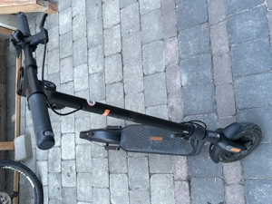 E-Roller Ninebot F2 Bild 2