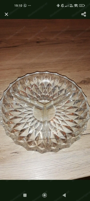 Teller für Knabbersachen