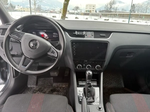 Skoda Octavia 2.0 TDI Ambition DSG Kombi  Bild 3