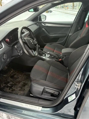 Skoda Octavia 2.0 TDI Ambition DSG Kombi  Bild 4