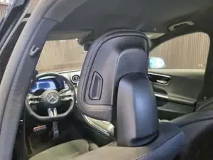 Mercedes-Benz C 300 Bild 15