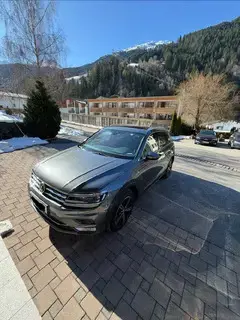 VW Tiguan VW Tiguan Highline TDI SCR 4MOTION DSG SUV   Geländewagen Bild 6