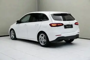 Mercedes-Benz B 180 Bild 10