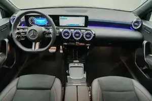 MERCEDES-BENZ A 180 Bild 7