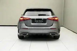 MERCEDES-BENZ A 180 Bild 11