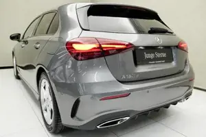 MERCEDES-BENZ A 180 Bild 12