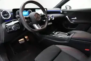 MERCEDES-BENZ A 250 e Kompaktlimousine mit EQ Hybrid Technologie AMG Line Bild 7