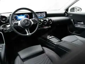 MERCEDES-BENZ A 200 d Kompaktlimousine SpurW ParkAss. LED SpurH Bild 5