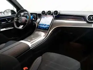 MERCEDES-BENZ GLC 300 de 4MATIC LM ACC ParkAss. elSitz SpurH Bild 7