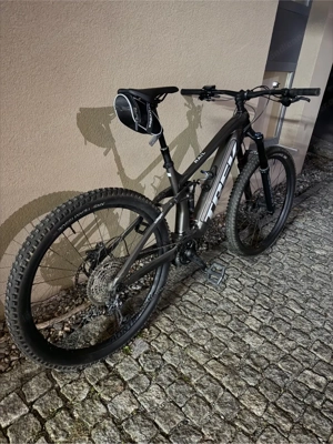 TREK Rail 7 E-Bike - 109km, neuwertiger Zustand Bild 4