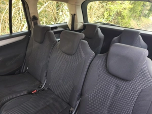 Citroen C4 Picasso 1,6 HDI. 111 PS  182000 km Bild 8