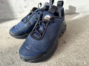 Nike Kinderschuhe   Größe 28,5   Super Zustand Bild 3