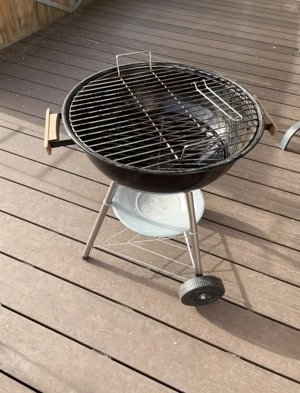 Landmann Grill Chef Kugelgrill   mit Deckel & Rädern   guter Zustand Bild 3