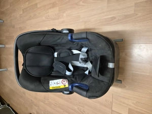 Britax Babyschale & Station