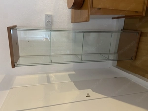 Glasvitrine Bild 3