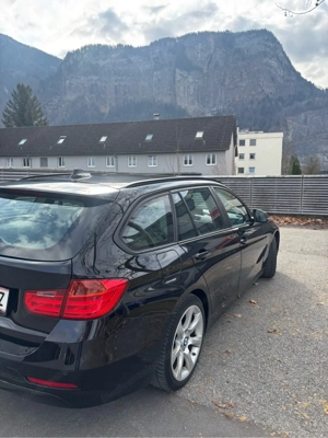 318d Touring F31 (2014)   Automatik   Top Ausstattung Bild 6