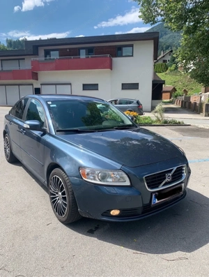 Volvo S40 1,6 D Tüv bis 02 2027