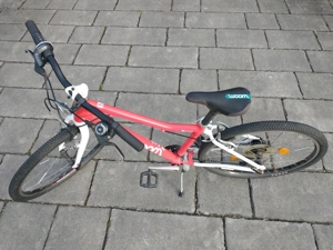 Woom 5 Kinderfahrrad rot (24 Zoll)