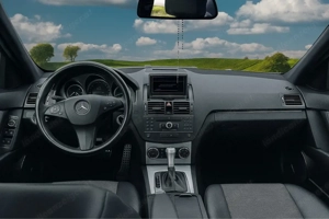 Mercedes C320 Bild 4